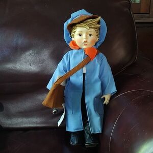 M. J. Hummel 15" Postman